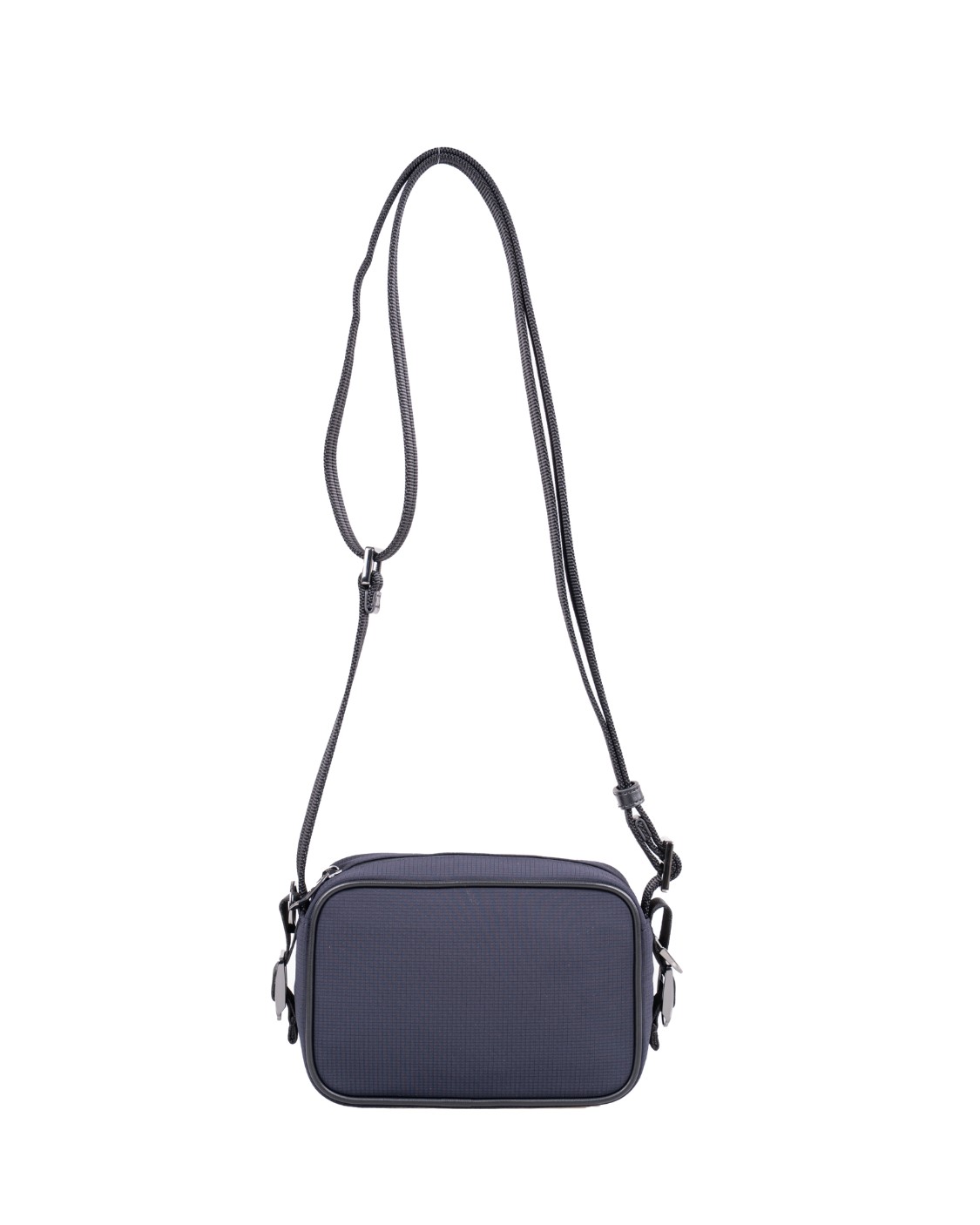 shop EMPORIO ARMANI  Beauty: Emporio Armani tech case in nylon.
Linea Travel Essential.
Nylon.
Patch di collezione.
Chiusura con zip.
Tasca frontale con zip.
Tracolla regolabile e removibile.
Dimensioni: 18 x 7 x 12 cm.
Composizione: Tessuto principale esterno: 77% poliammide, 23% elastan; tessuto principale interno: 100% poliestere.
Made in China.. EM001220 AF13841-UB118 number 5509459